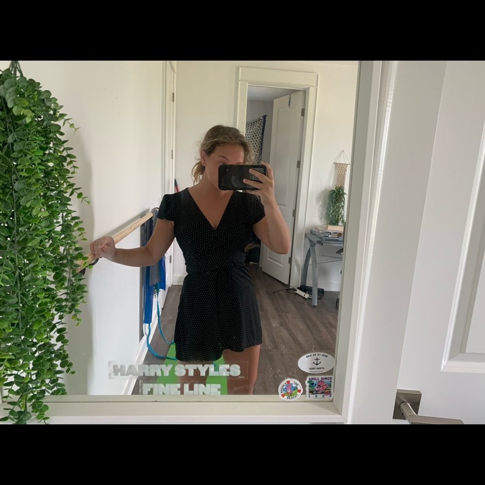 Brandy Melville wrap dress